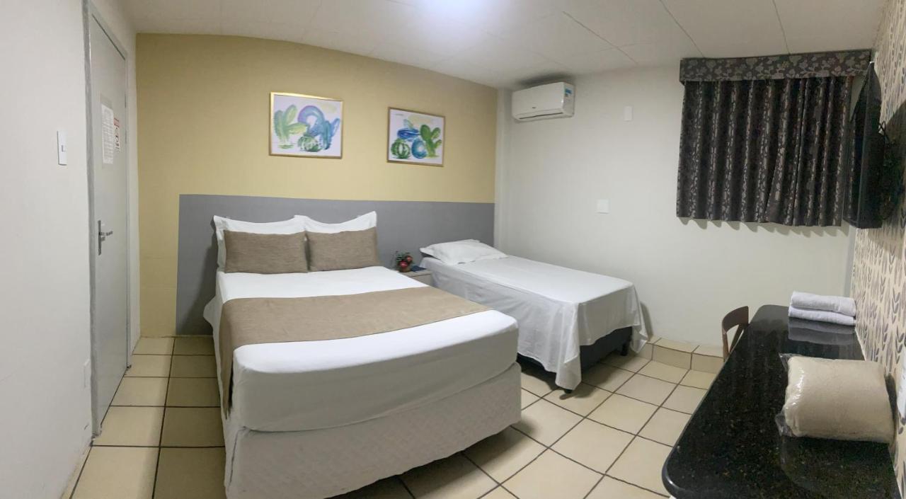 Center Plaza Hotel Каруару Екстер'єр фото